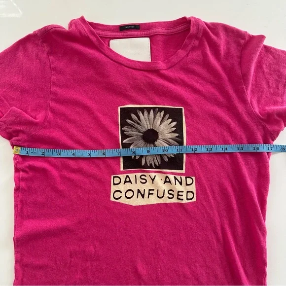 MOTHER Bright Pink Tee with Daisy and Confused Graphic - Picture 8 of 8